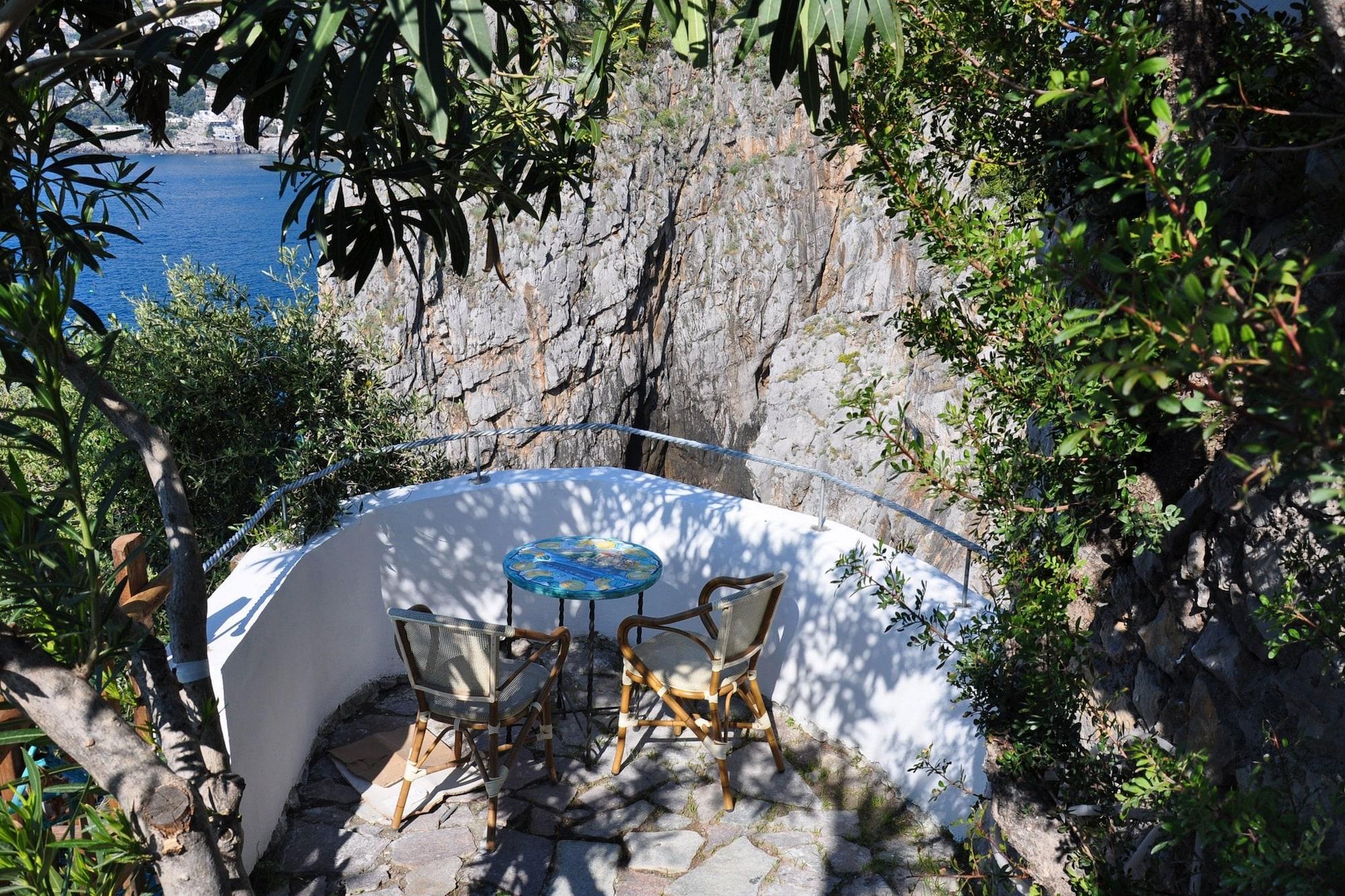 La Locanda Del Fiordo Фуроре Экстерьер фото