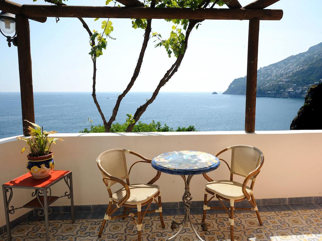 La Locanda Del Fiordo Фуроре Экстерьер фото